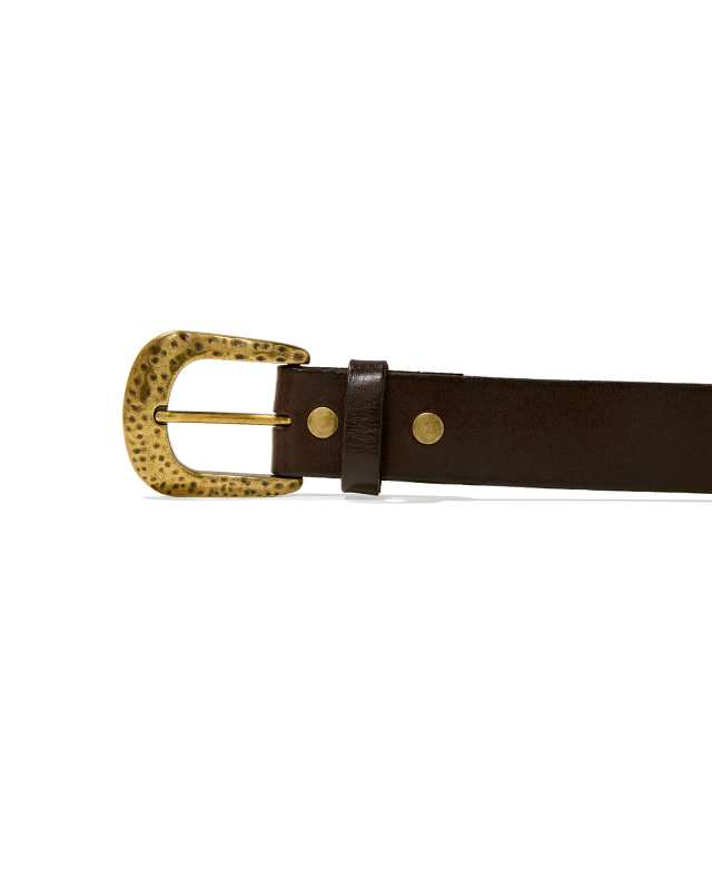 Hammered Buckle Belt in Chocolate Leather image number 1.0